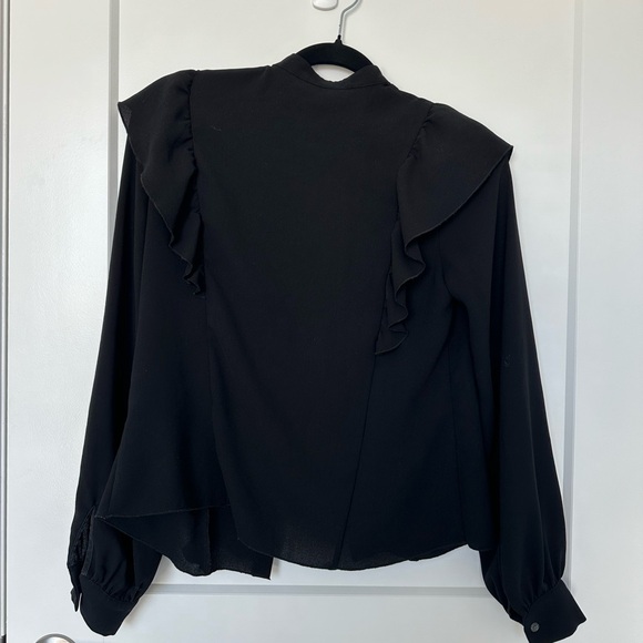 Black Aritzia Wilfred Blouse - Size XS - Picture 4 of 9
